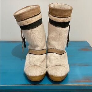 Garden Sport Snow Boots size 39 - NOTE: fit like a US 7